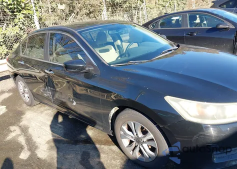 2013 Honda Accord Lx z USA, uszkodzony, nr VIN 1HGCR2F39DA230377